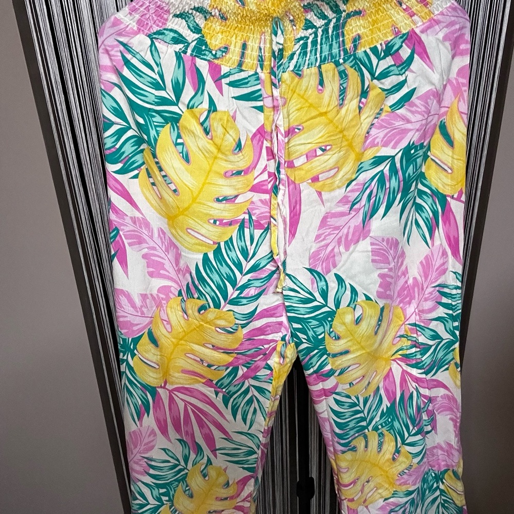 Tropical Leaf Vacation Pants